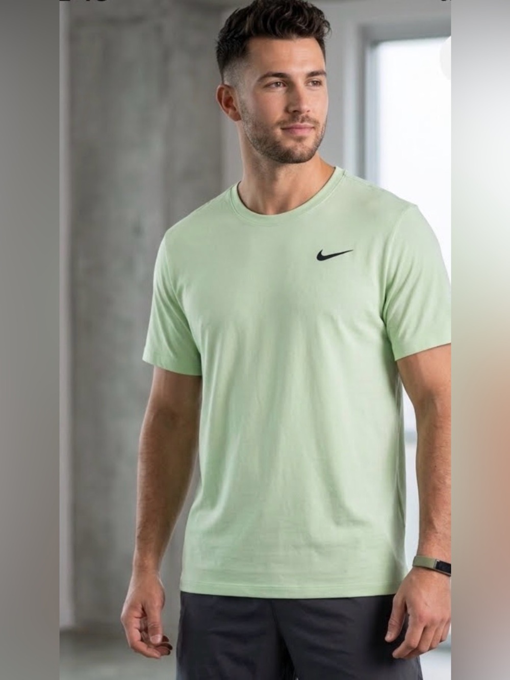 Nike Men's Light Green Short Sleeve Tee